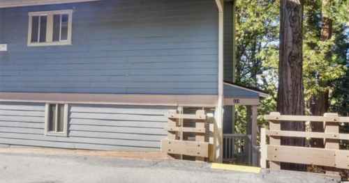 324 Canyon Crest Ln, Lake Arrowhead, CA 92352
